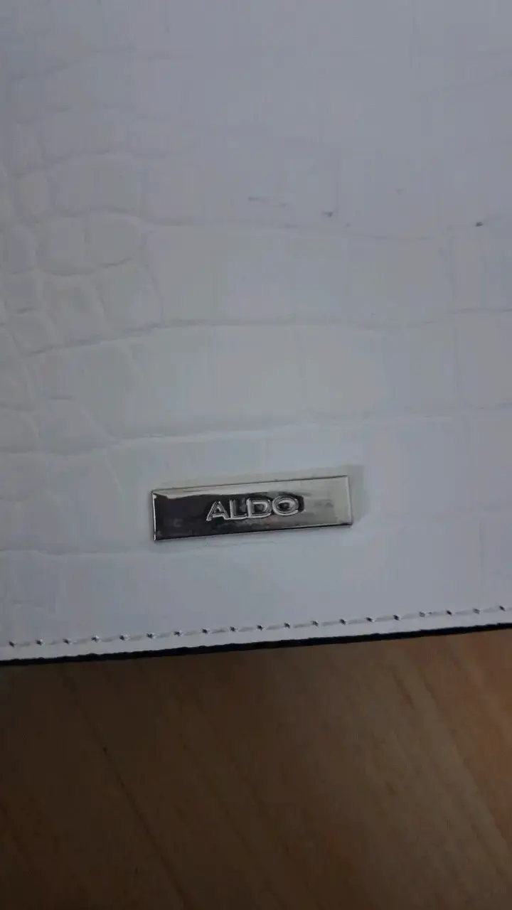 Cartera blanca de cuero sintético Aldo con cadena - 3