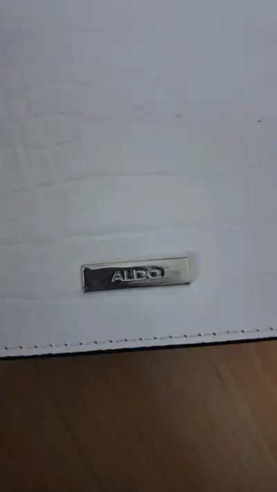 Cartera blanca de cuero sintético Aldo con cadena - miniatura 3