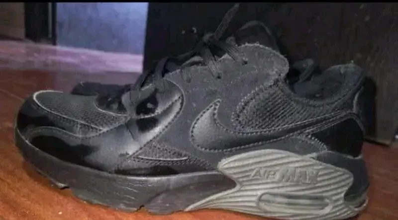 Zapatillas deportivas negras Nike Air para hombre - 4