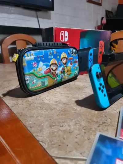 Nintendo Switch con juegos + accesorios - miniatura 2