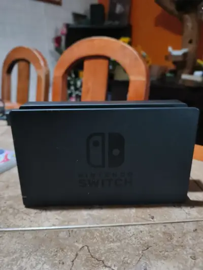 Nintendo Switch con juegos + accesorios - miniatura 4