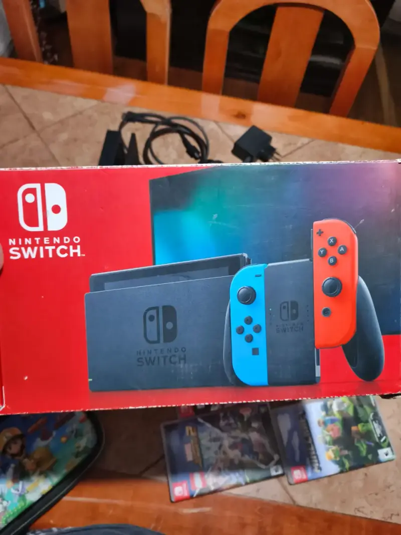 Nintendo Switch con juegos + accesorios - 6