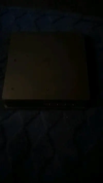Consola Sony PlayStation 4 Slim negra - miniatura 2