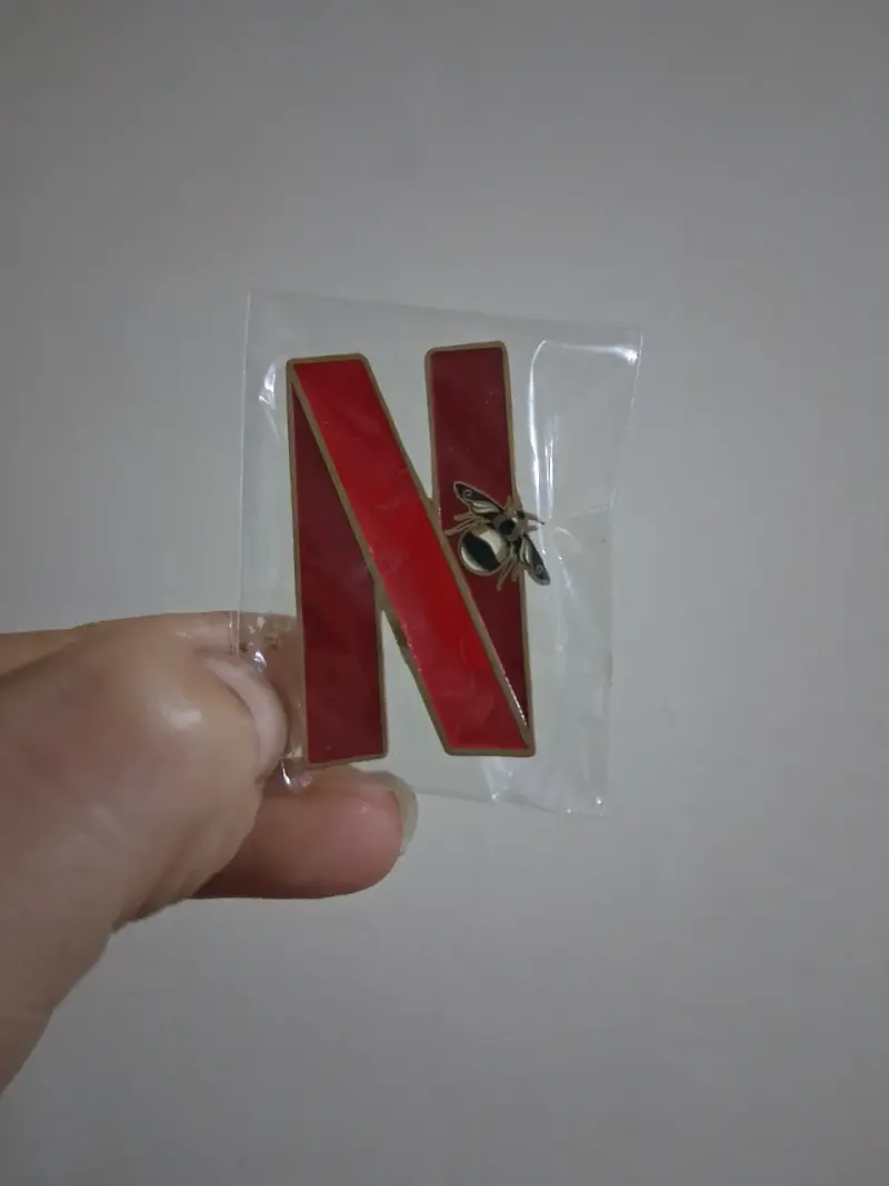 Pin conmemorativo de Netflix y la serie Bridgerton - 2
