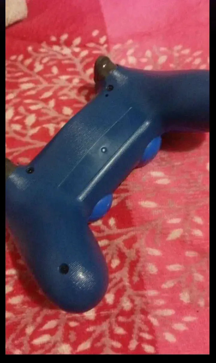 Control inalámbrico azul para PS4 en buen estado - 3