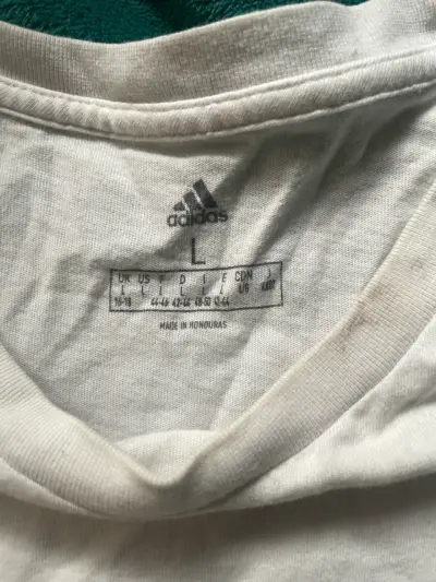 Polera deportiva blanca Adidas con franjas negras - miniatura 2