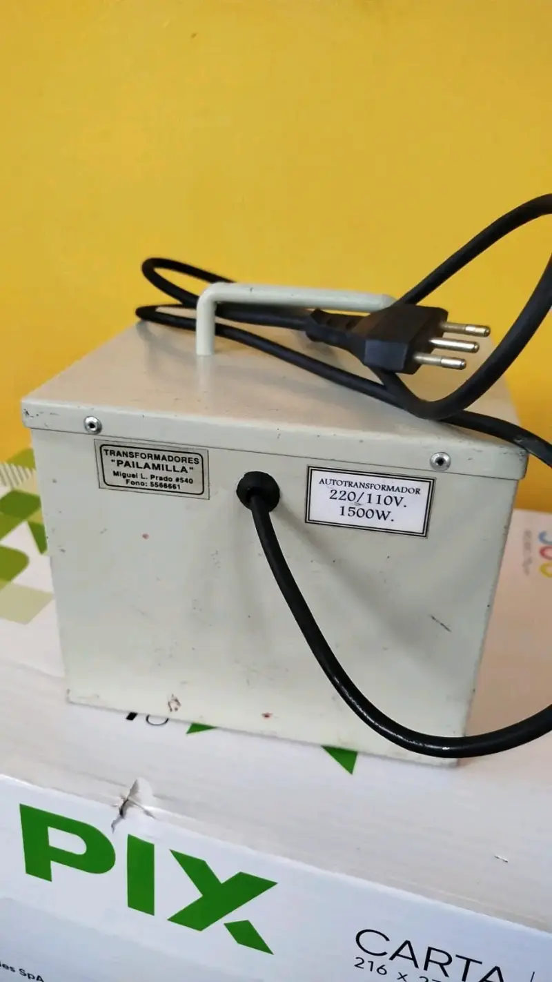 Autotransformador 220V a 110V 1500W