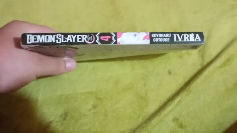 Manga Demon Slayer Volumen 4 de Koyoharu Gotouge - 5