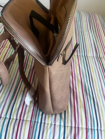 Mochila Porta Laptop Secret Marrón - miniatura 1