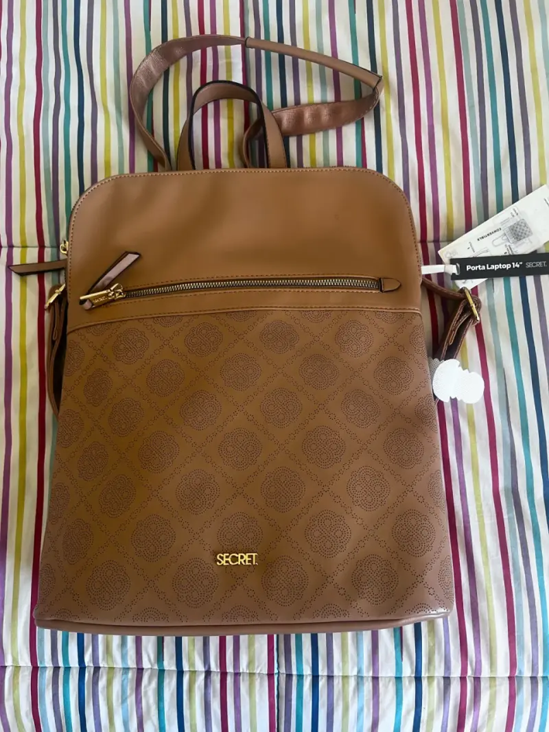 Mochila Porta Laptop Secret Marrón - 4