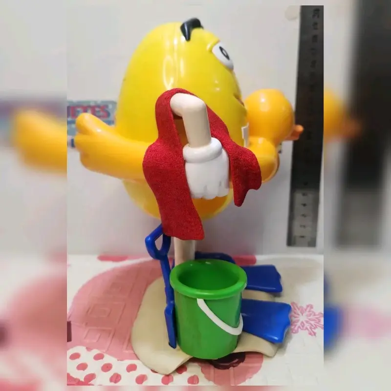 Figura coleccionable M&M's con flotador - 5