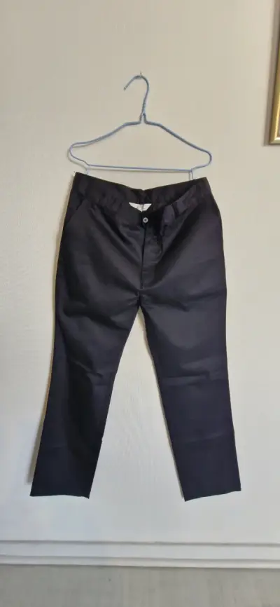 Pantalones negros Ruben Campos talla 46 - miniatura 2