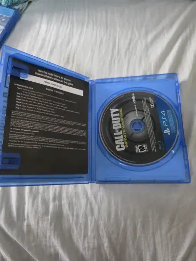 Juego PS4 Call of Duty Infinite Warfare Legacy Edition - miniatura 2
