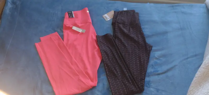 Leggings deportivos rosas Victoria's Secret - 1