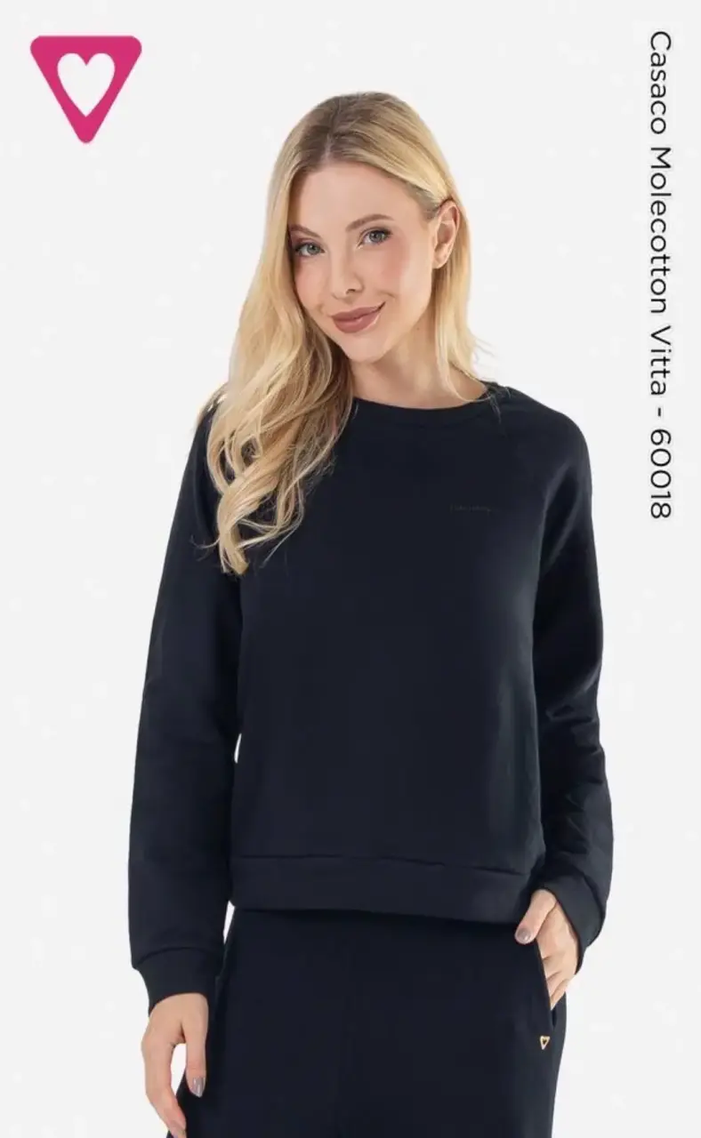 Polerón negro de mujer con diseño casual - 2