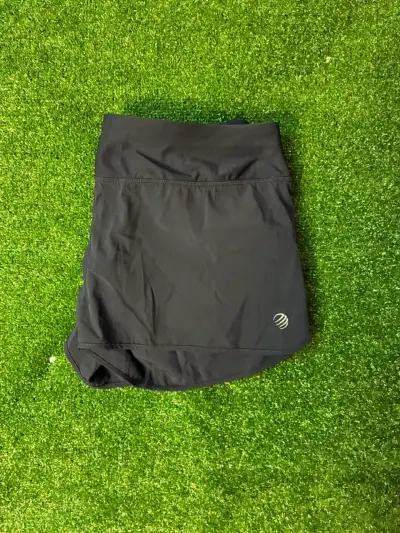 Shorts deportivos negros para mujer - miniatura 3
