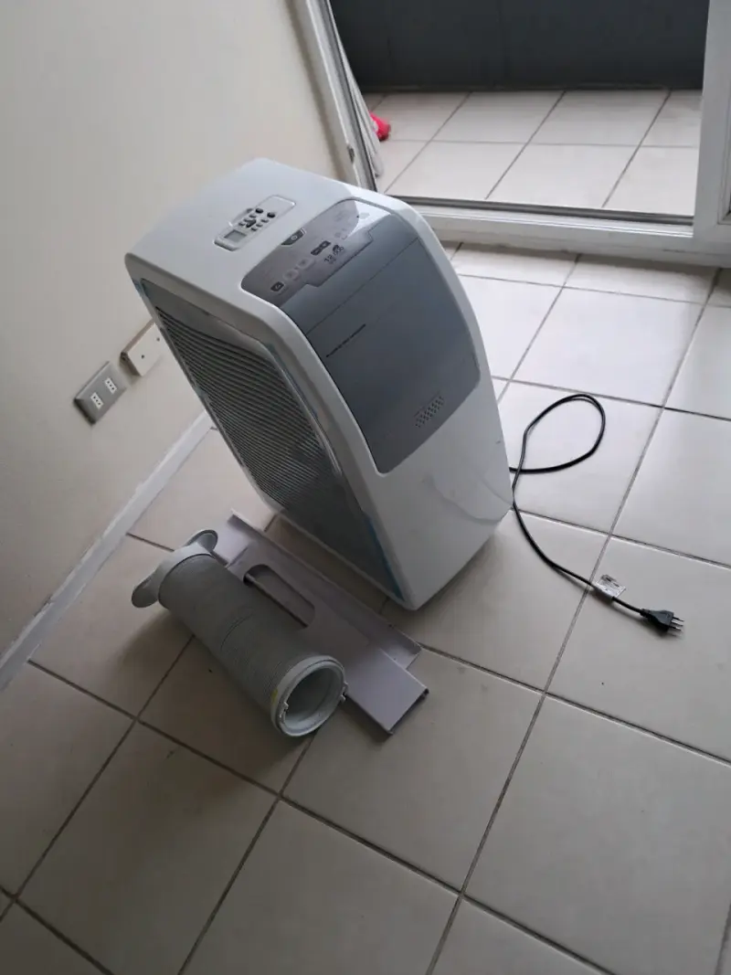 Aire acondicionado portátil Electrolux 12000 BTU - 1