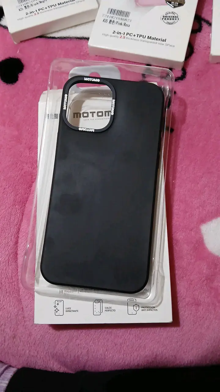 Funda de silicona negra para iPhone 12 Pro Max Motomo - 2