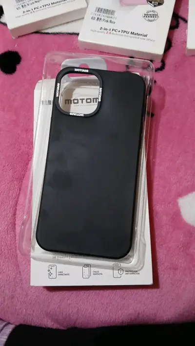 Funda de silicona negra para iPhone 12 Pro Max Motomo - miniatura 2