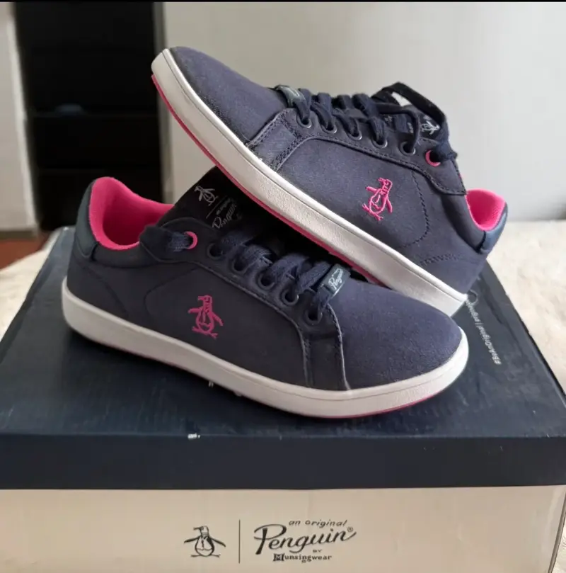 Zapatillas Penguin azul con detalles rosados - 1