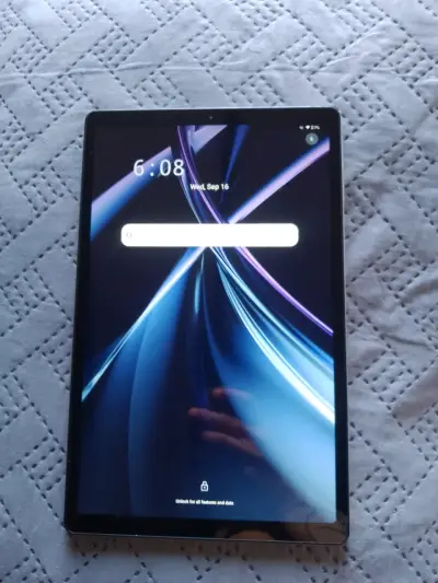Tablet Acer con cámara AI de 8MP - miniatura 1