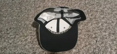 Gorra gris Puma con logo bordado - miniatura 3