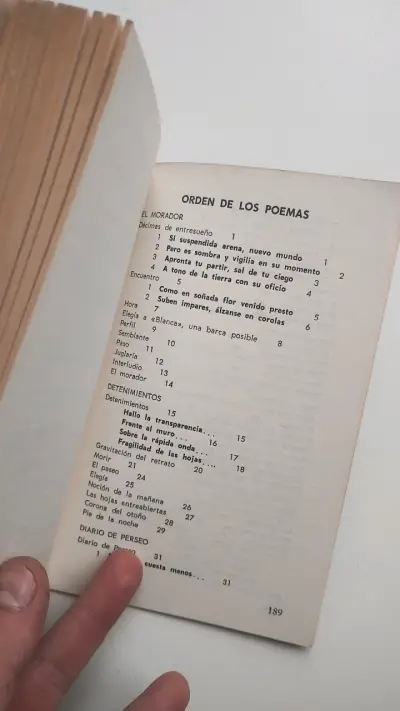 Libro Vida Continua' de Javier Sologuren, poesía - miniatura 5