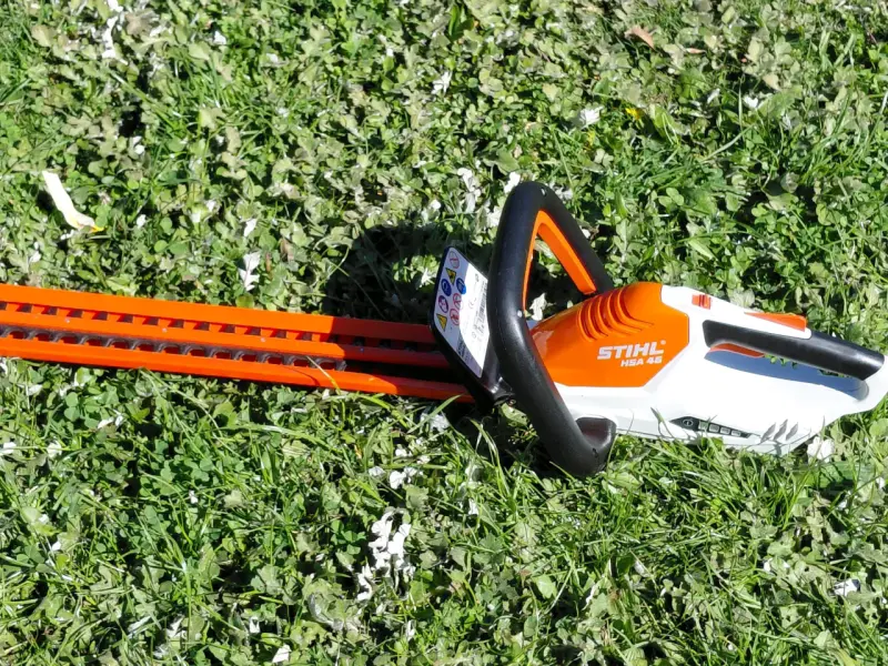 Cortasetos Stihl HSA 45 inalámbrico - 3