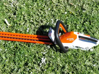 Cortasetos Stihl HSA 45 inalámbrico - miniatura 3