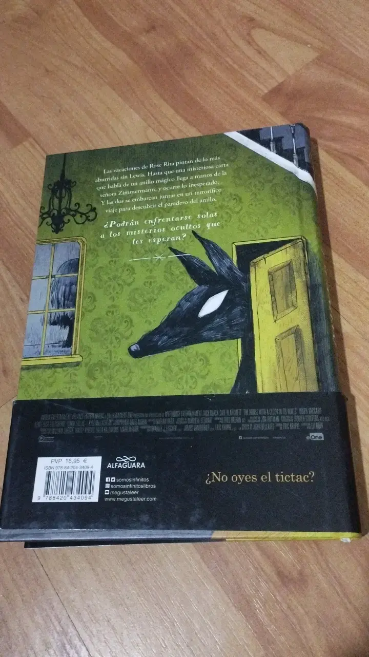 Libro 'La Carta, la Bruja y el Anillo' de John Bellairs - 2