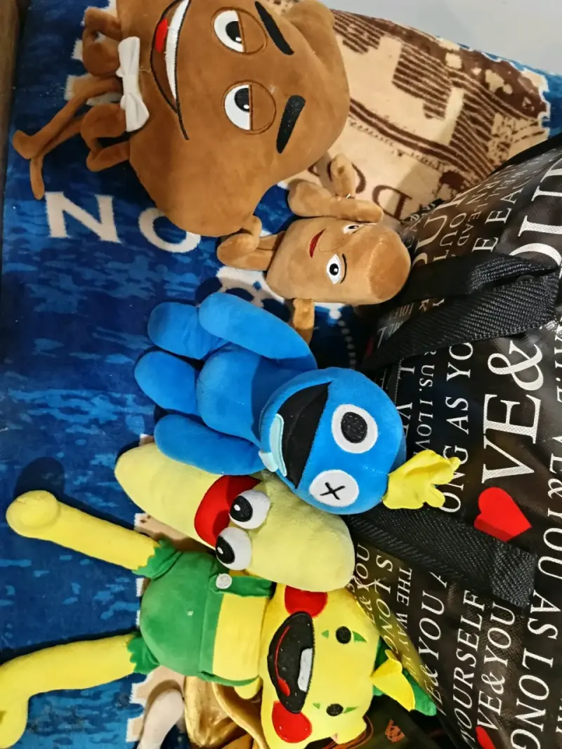 Set de peluches videojuegos y películas