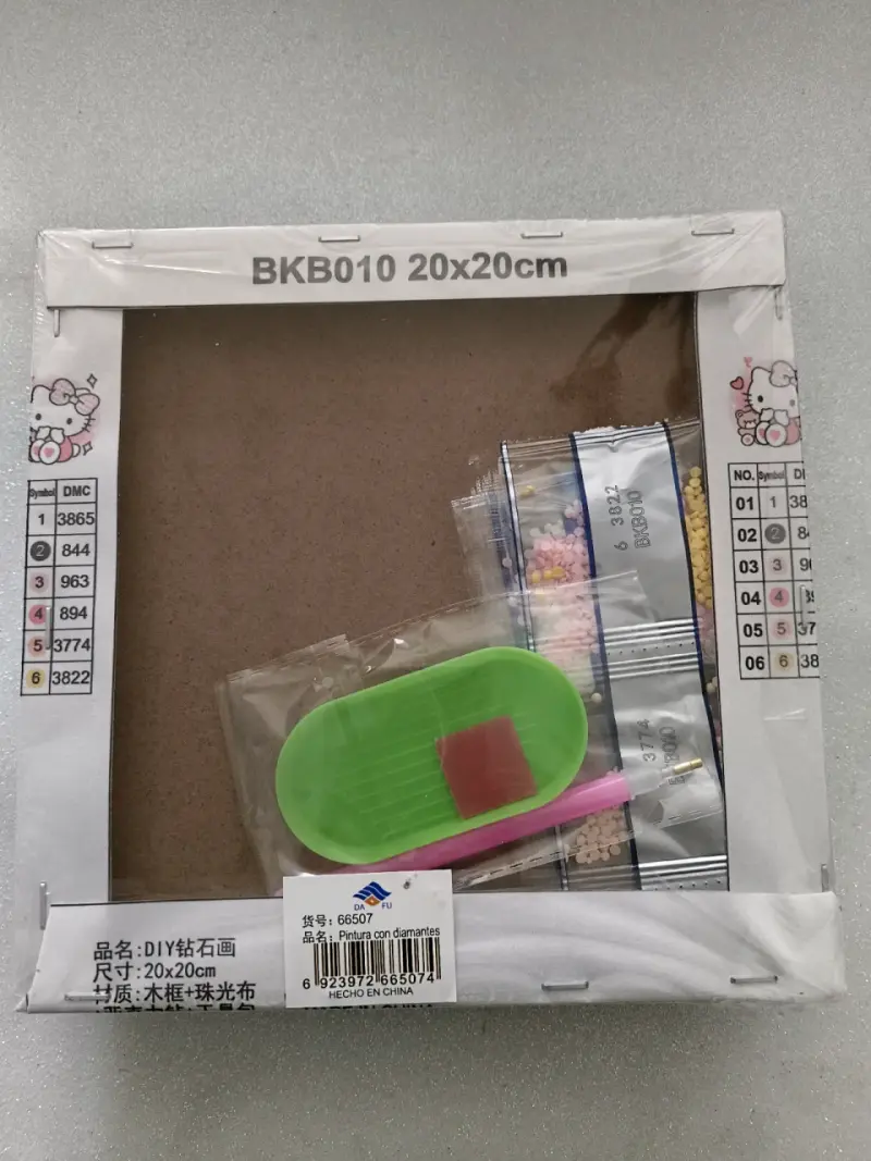 Kit de pintura diamante Hello Kitty 20x20 cm - 2