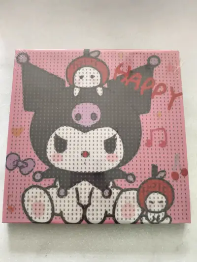 Kit de Bordado Diamante Kuromi 20x20cm - miniatura 1