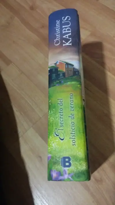 Libro 'El Secreto del Solsticio de Verano' de Christine Kabus - miniatura 3