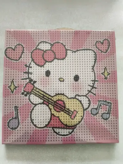 Kit de bordado Hello Kitty con guitarra - miniatura 1