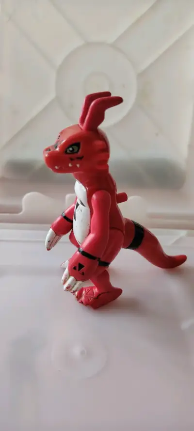Figura digimon de Guilmon - miniatura 2