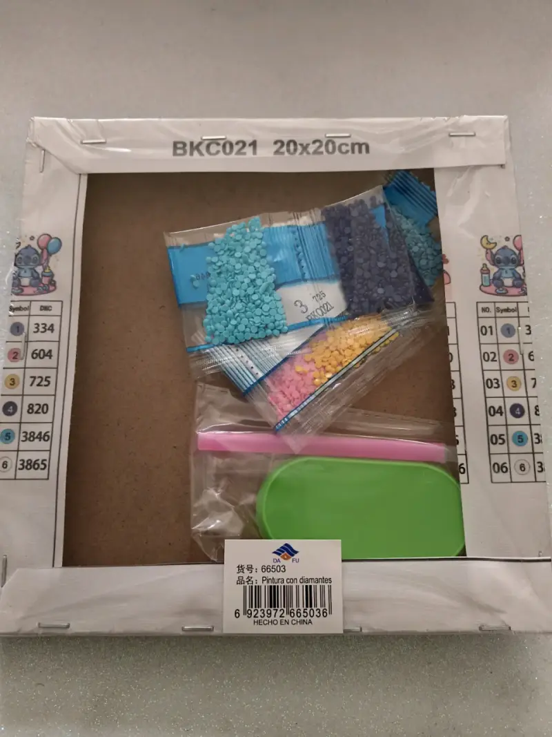 Kit de pintura diamante Stitch 20x20 cm - 2