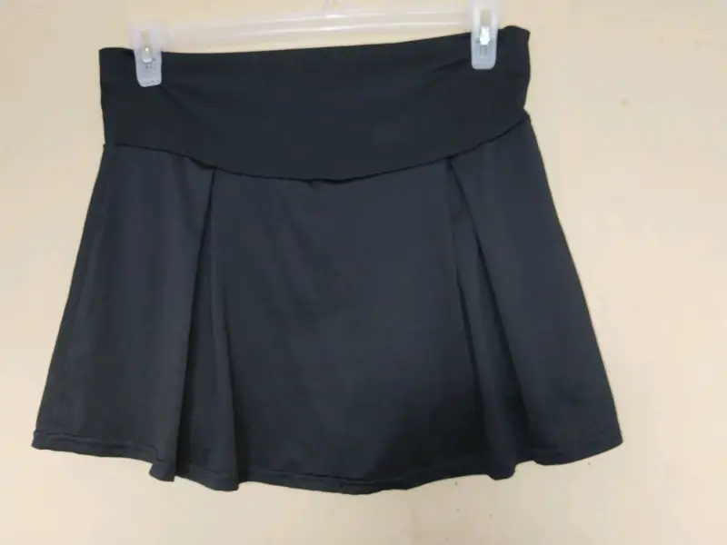 Falda short negra