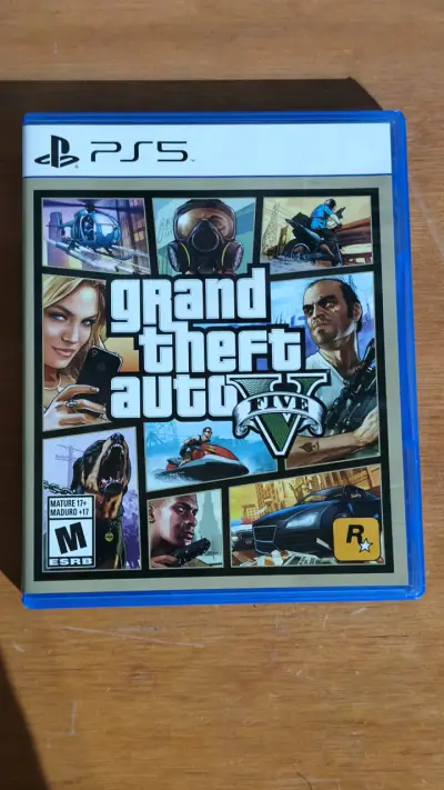 Juego PS5 Grand Theft Auto V - miniatura 1