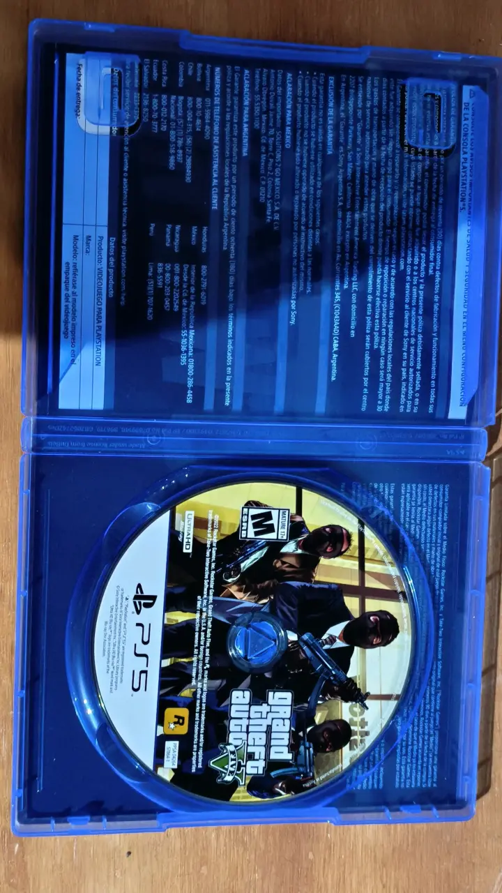 Juego PS5 Grand Theft Auto V - 3