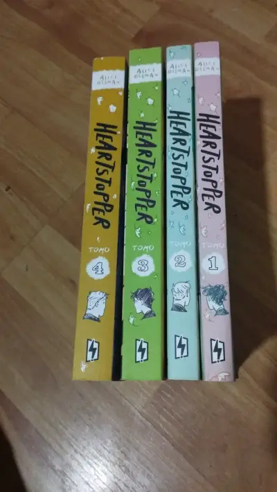 Colección de libros Heartstopper de Alice Oseman - miniatura 1