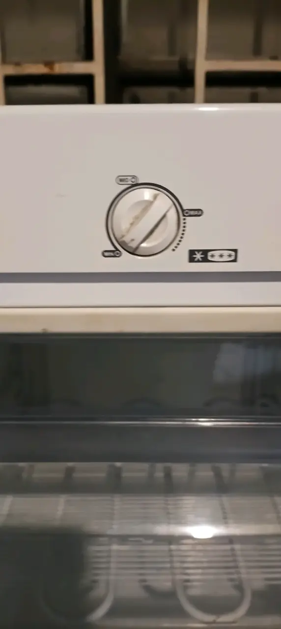 Congelador Midea manual eficiente - 4