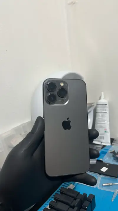 iPhone 13 Pro 100% - miniatura 1