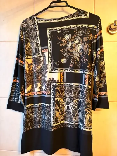 Blusa GIVE estampada de manga larga talla M - miniatura 2