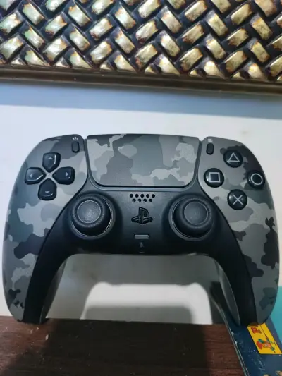 Control inalámbrico PS5 camuflado - miniatura 2
