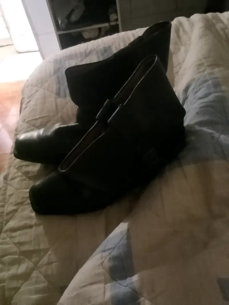 Botas de cuero son cowboy - 3