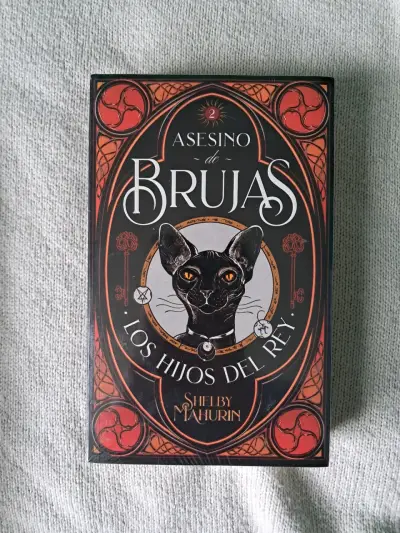 Trilogía Asesino de Brujas de Shelby Mahurin - miniatura 2