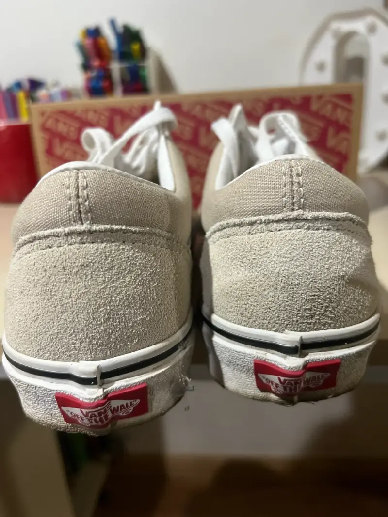 Zapatillas Vans beige clásicas - 2