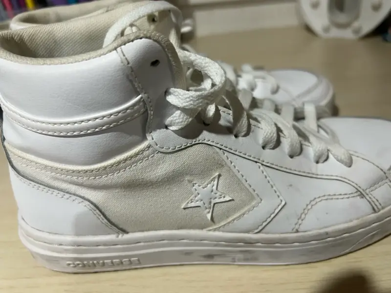 Zapatillas blancas de caña alta Converse - 2