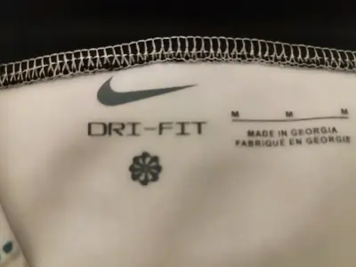 Camiseta de Liverpool FC Nike edición especial - miniatura 6